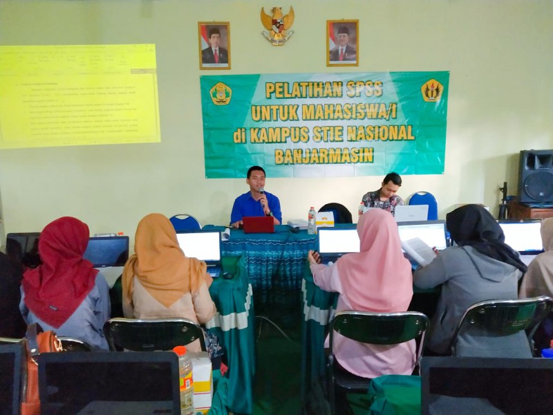Pelatihan SPSS bagi Mahasiswa/i STIE Nasional 2019