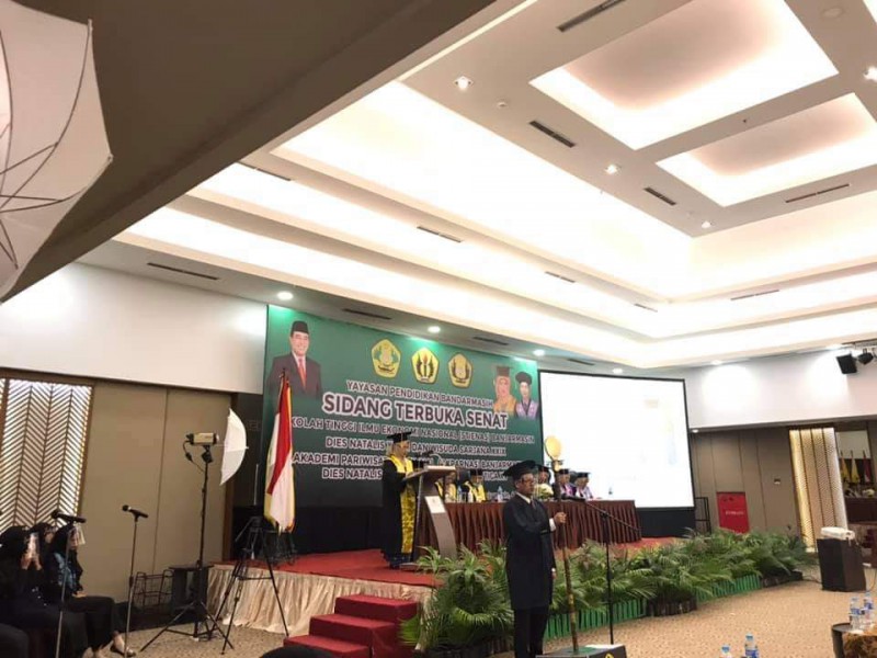 Wisuda Sarjana STIE Nasional XXIX dan DIES NATALIS XXXVI 2021