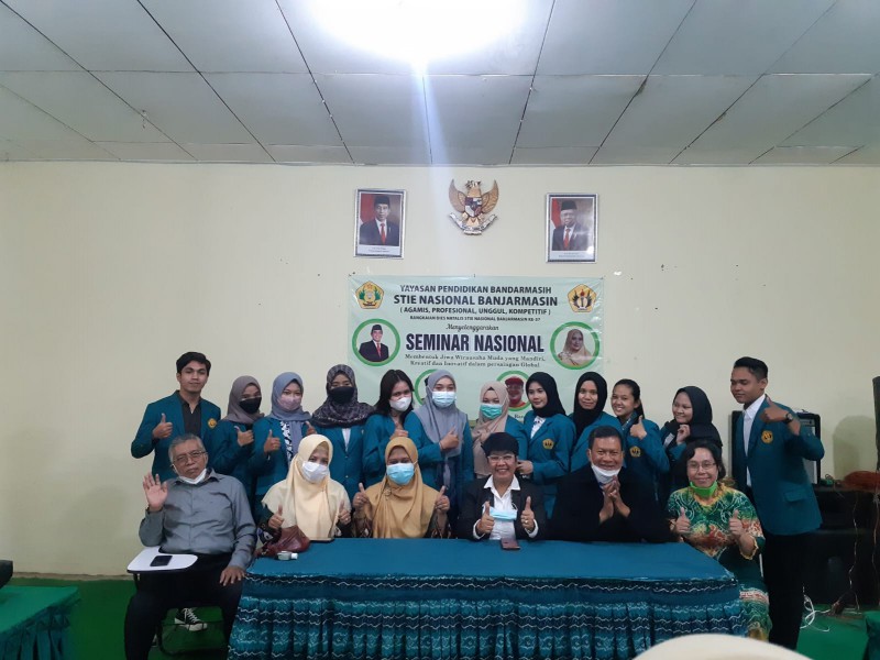 Seminar Nasional Dengan Tema "Membentuk Jiwa Wirausaha Muda yang Mandiri, Kreatif dan Inovatif dalam Persaingan Global"